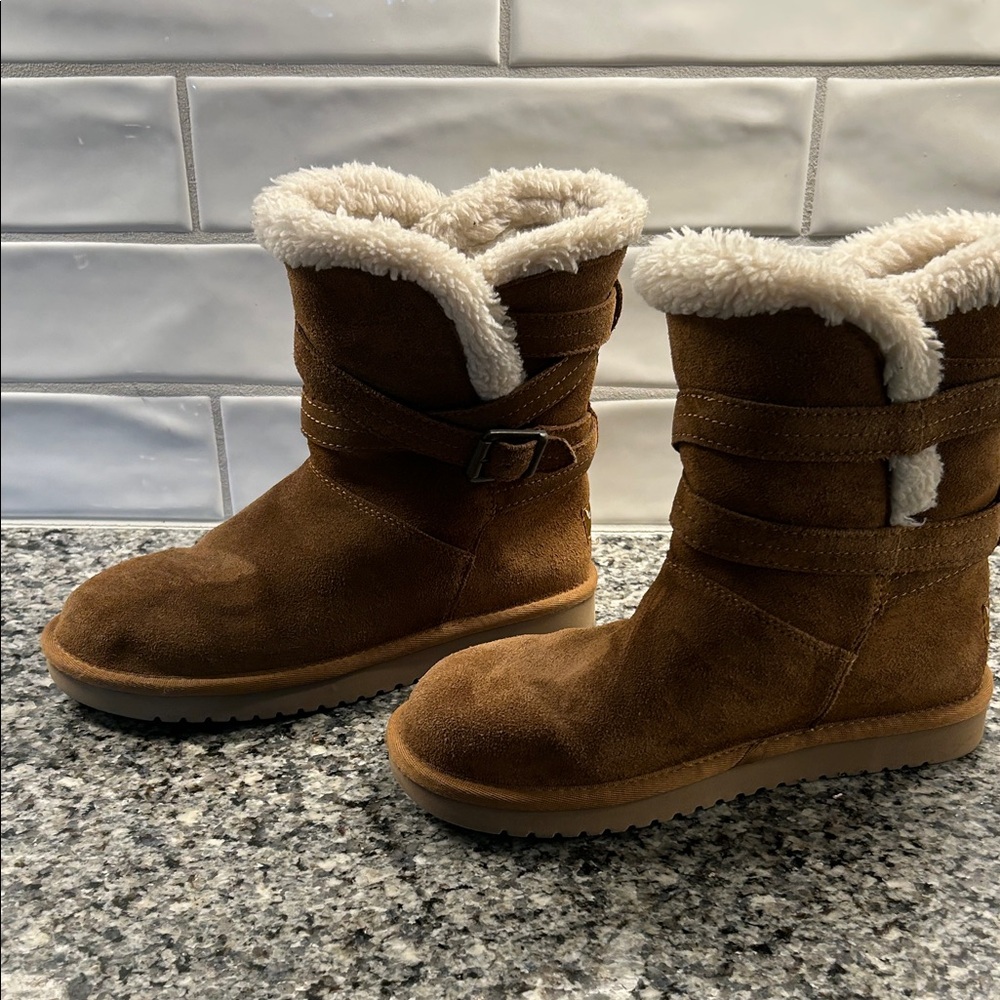 Koolaburra Tan Suede Winter Boots